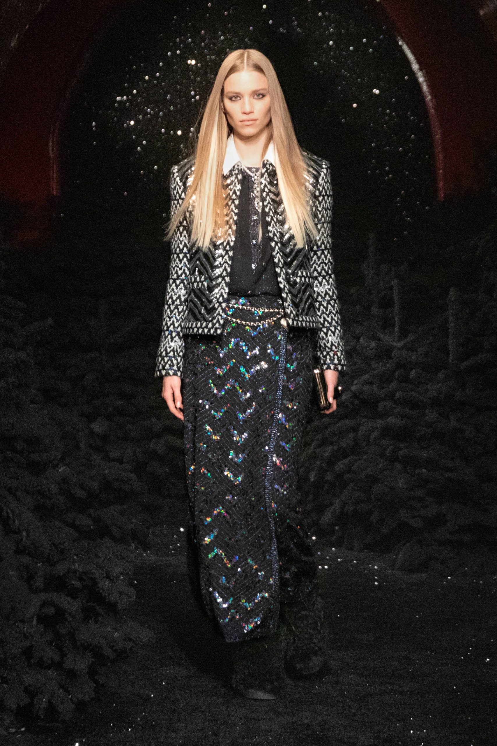 00011-CHANEL-FALL-21-RTW